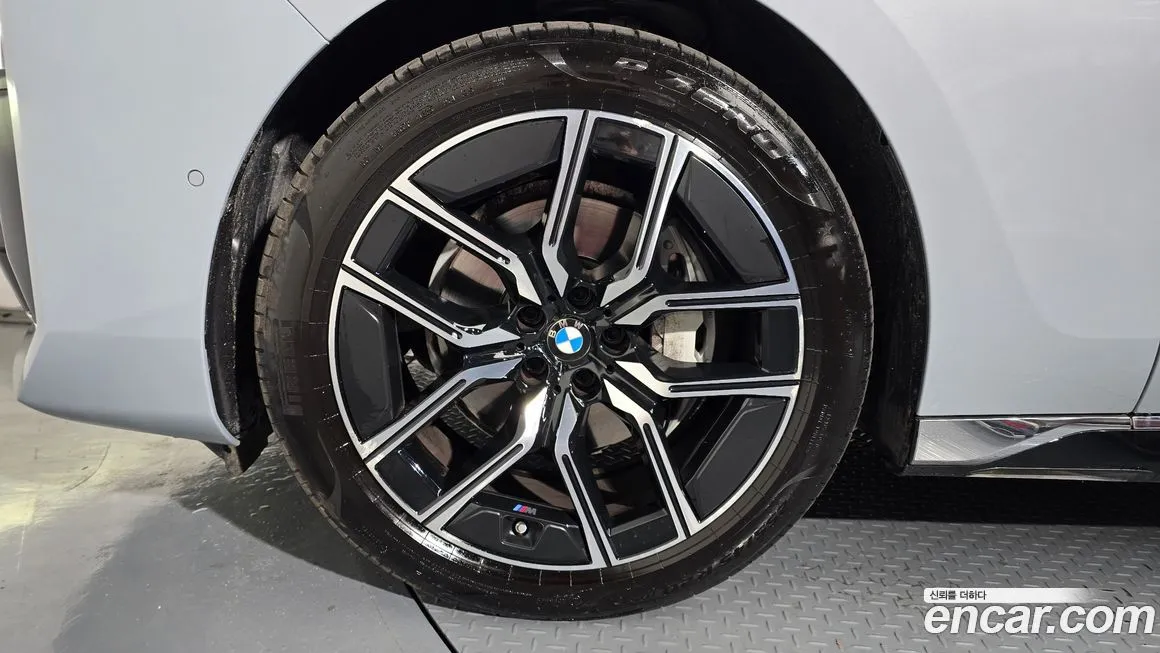 BMW 7-Series 2025 из KR, фото 6