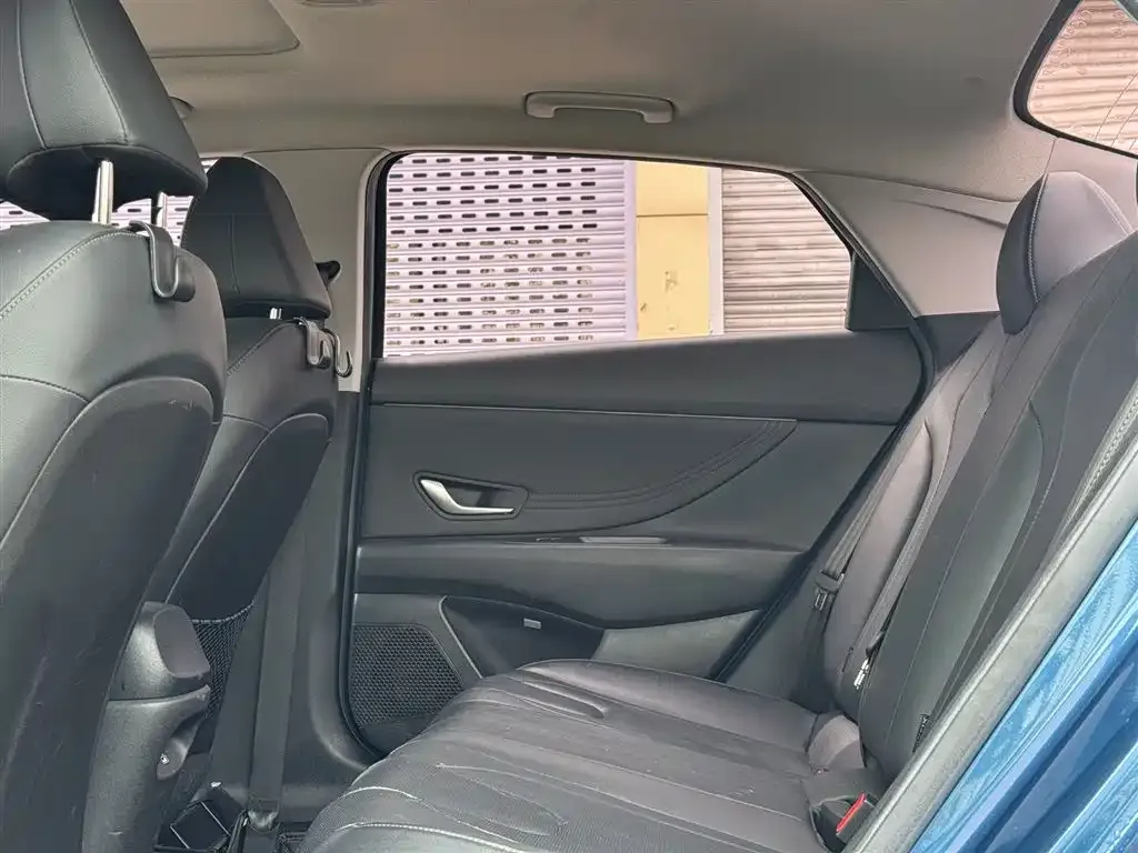 Hyundai Elantra 2021 из CN, фото 4