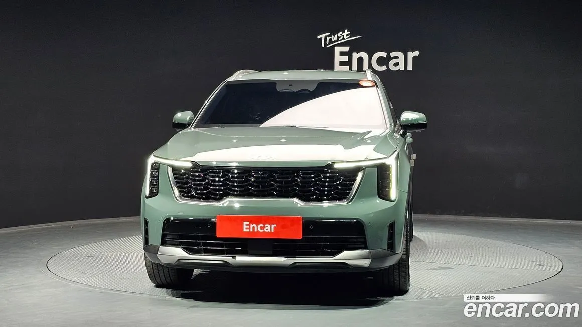 Kia Sorento — фото 5