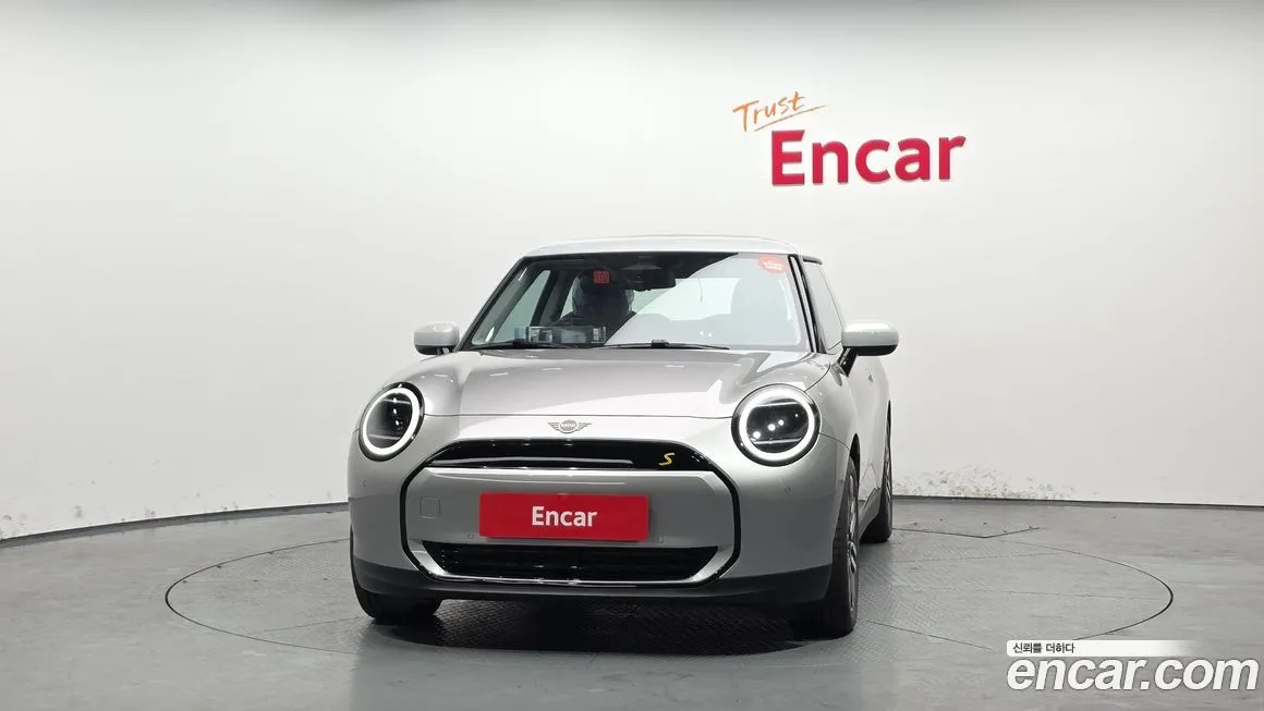 Mini Cooper 2024 из KR, фото 4