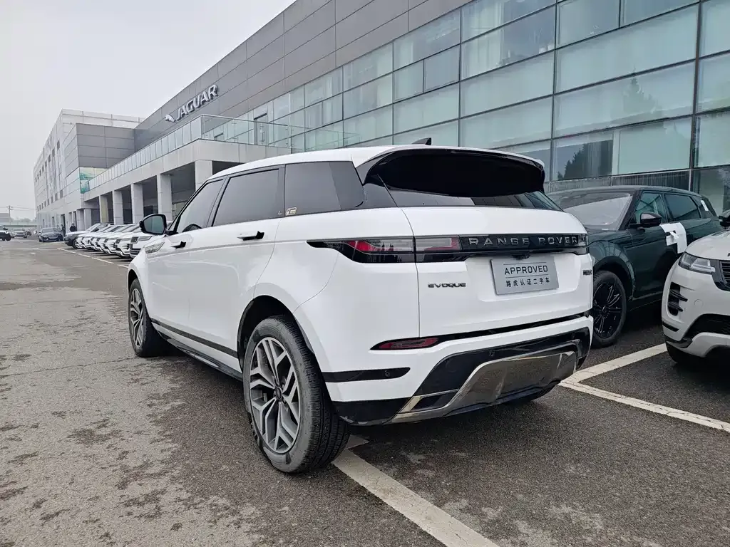 Land Rover Evoque — фото 8