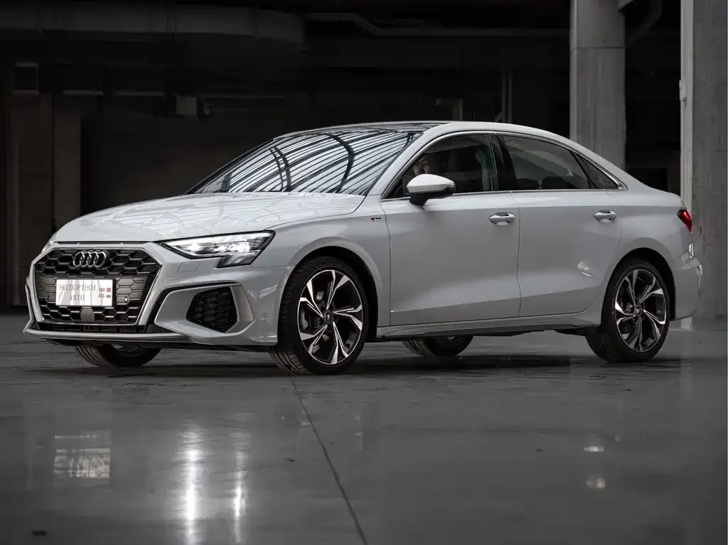 Audi A3 — фото 1