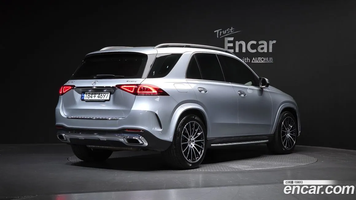 Mercedes-Benz GLE-Class — фото 7