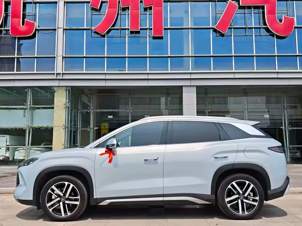 BYD L DM-i 2025 из CN, фото 9