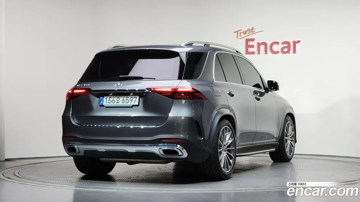 Mercedes-Benz GLE-Class — фото 8