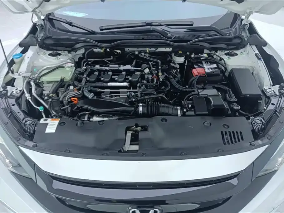 Honda Civic — фото 7
