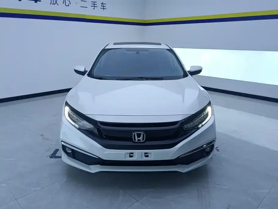 Honda Civic — фото 10