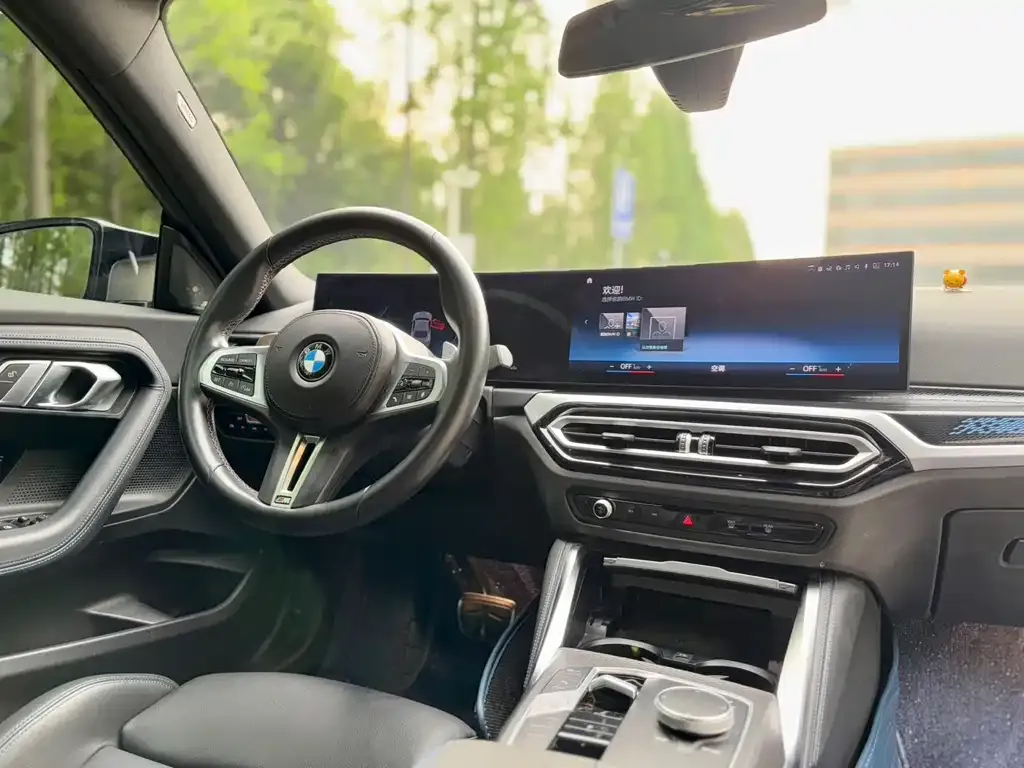 BMW M240i — фото 8
