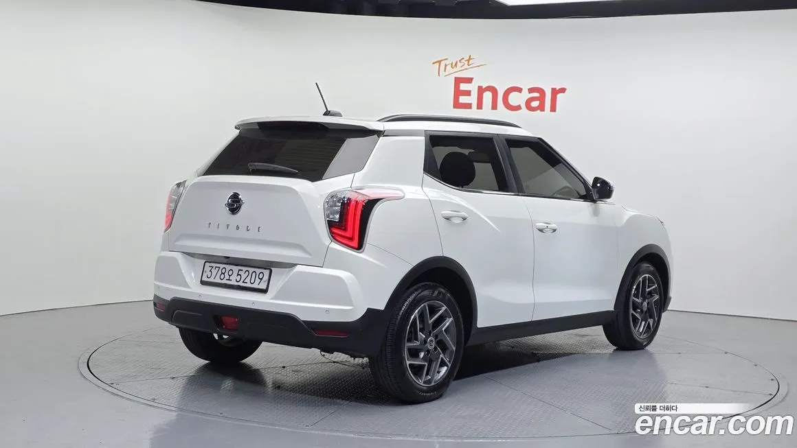 KG Mobility (Ssangyong) TIBOLI 2022 из KR, фото 5