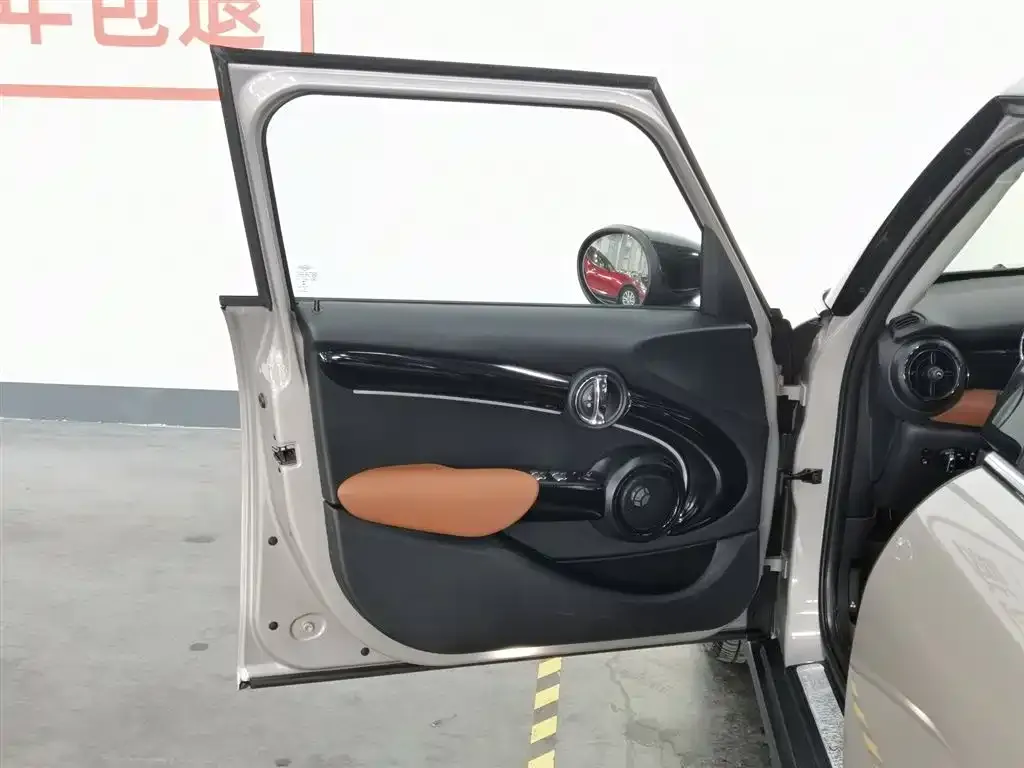 MINI Cooper (3-door) — фото 10