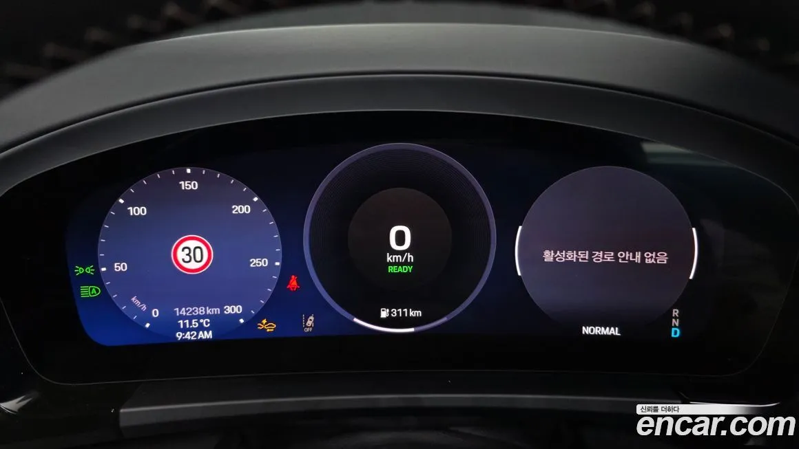 Porsche Macan 2025 из KR, фото 6