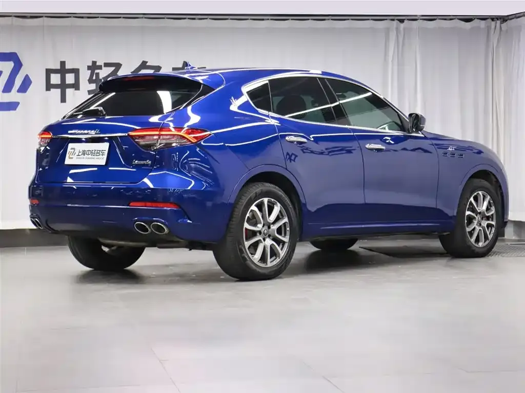 Maserati Levante — фото 10