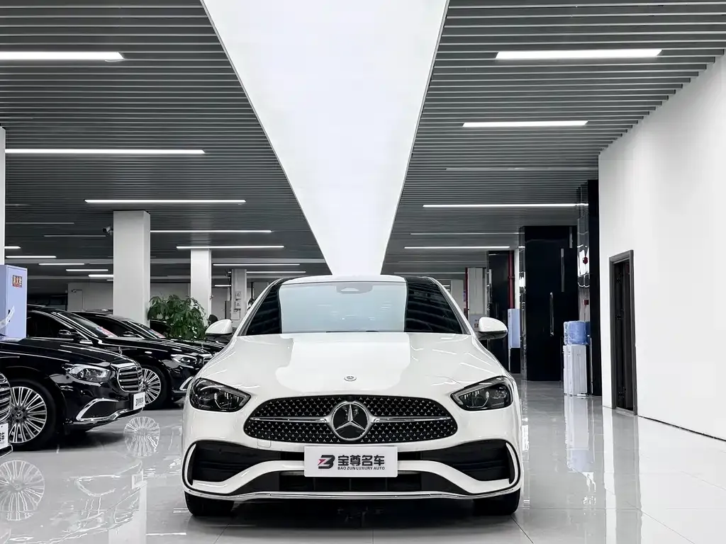 Mercedes-Benz C-Class — фото 6