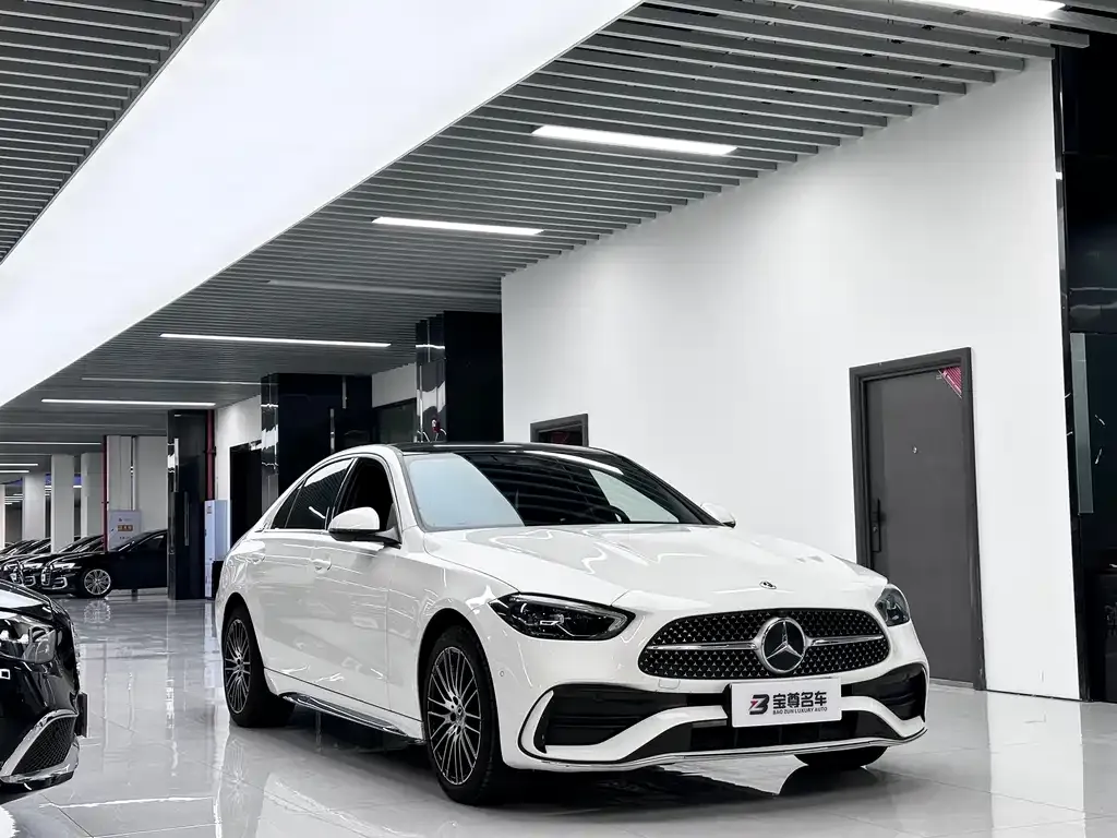 Mercedes-Benz C-Class — фото 9
