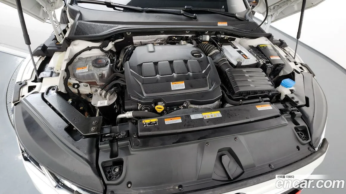 Volkswagen Arteon 2023 из KR, фото 3