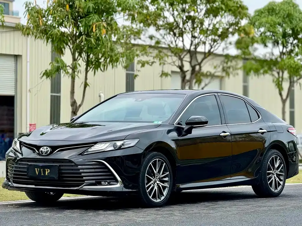 Toyota Camry 2022 из CN, фото 1