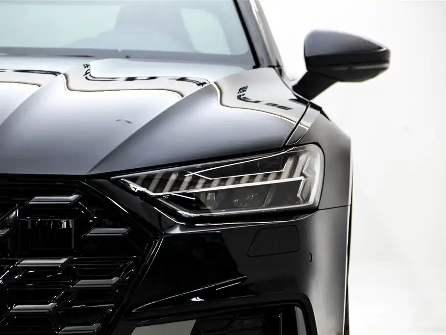 Audi A7L — фото 5