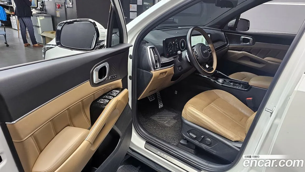 Kia Sorento — фото 9