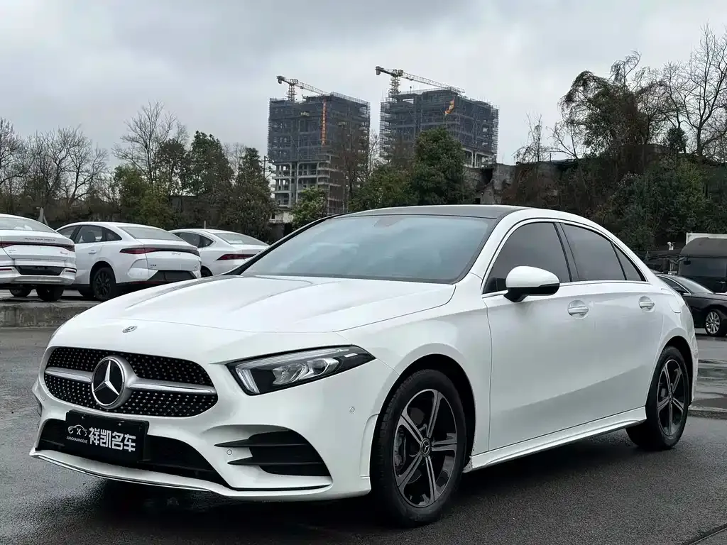 Mercedes-Benz A-Class — фото 1