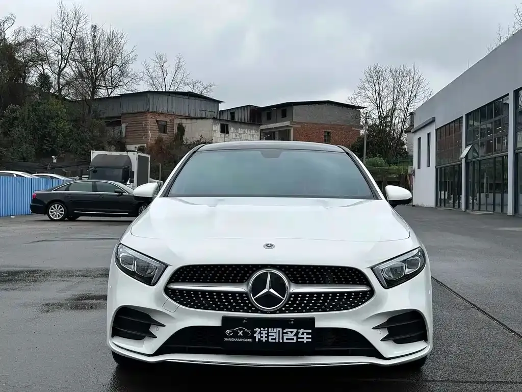 Mercedes-Benz A-Class — фото 4
