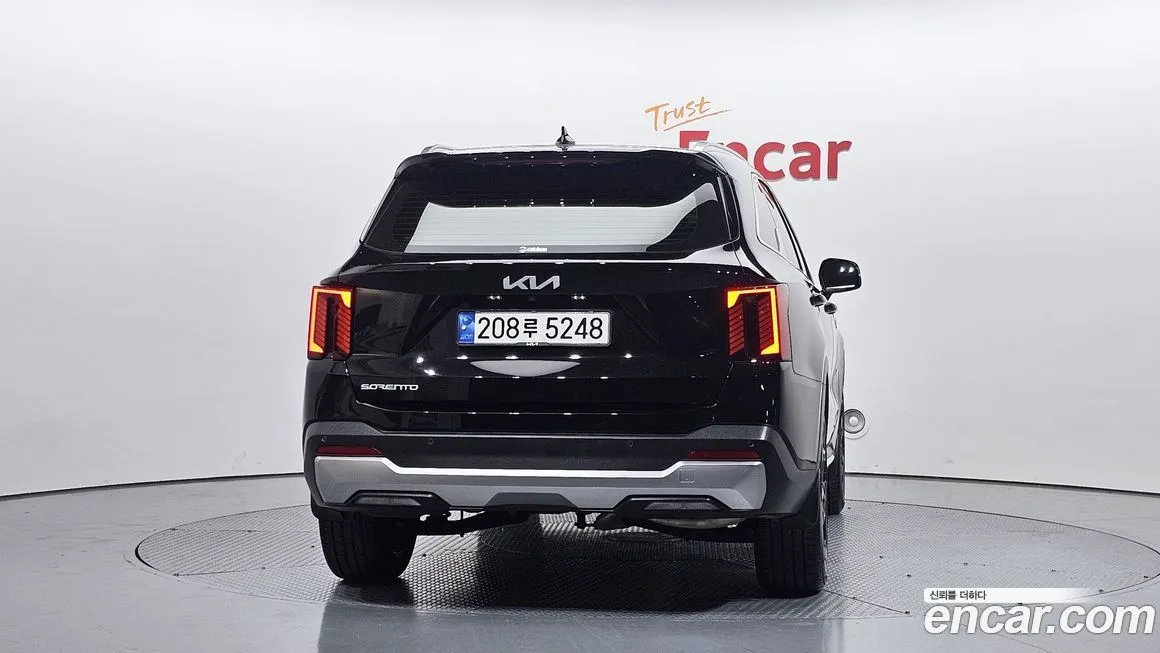 Kia Sorento — фото 10