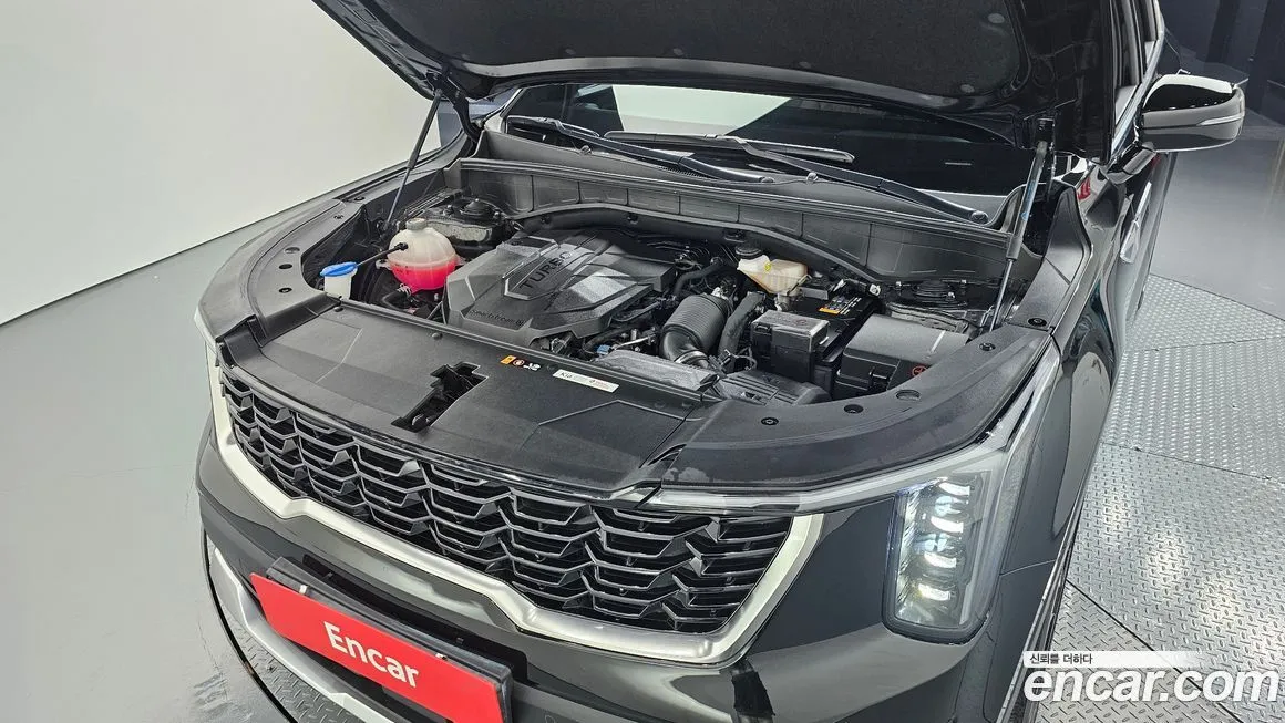 Kia Sorento — фото 5
