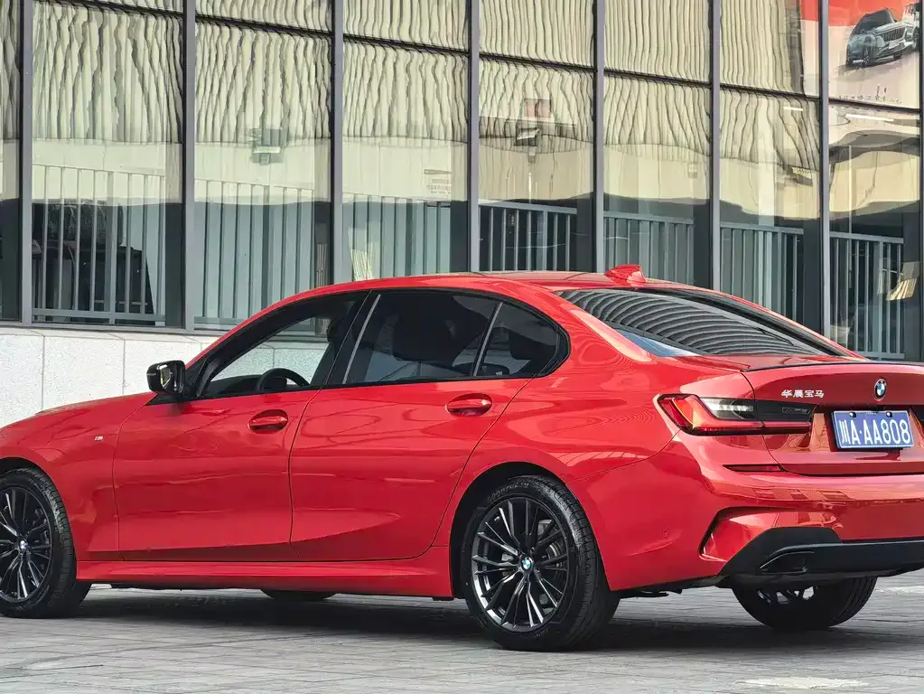 BMW 3 Series 2021 из CN, фото 10