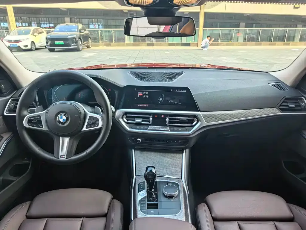BMW 3 Series 2021 из CN, фото 4