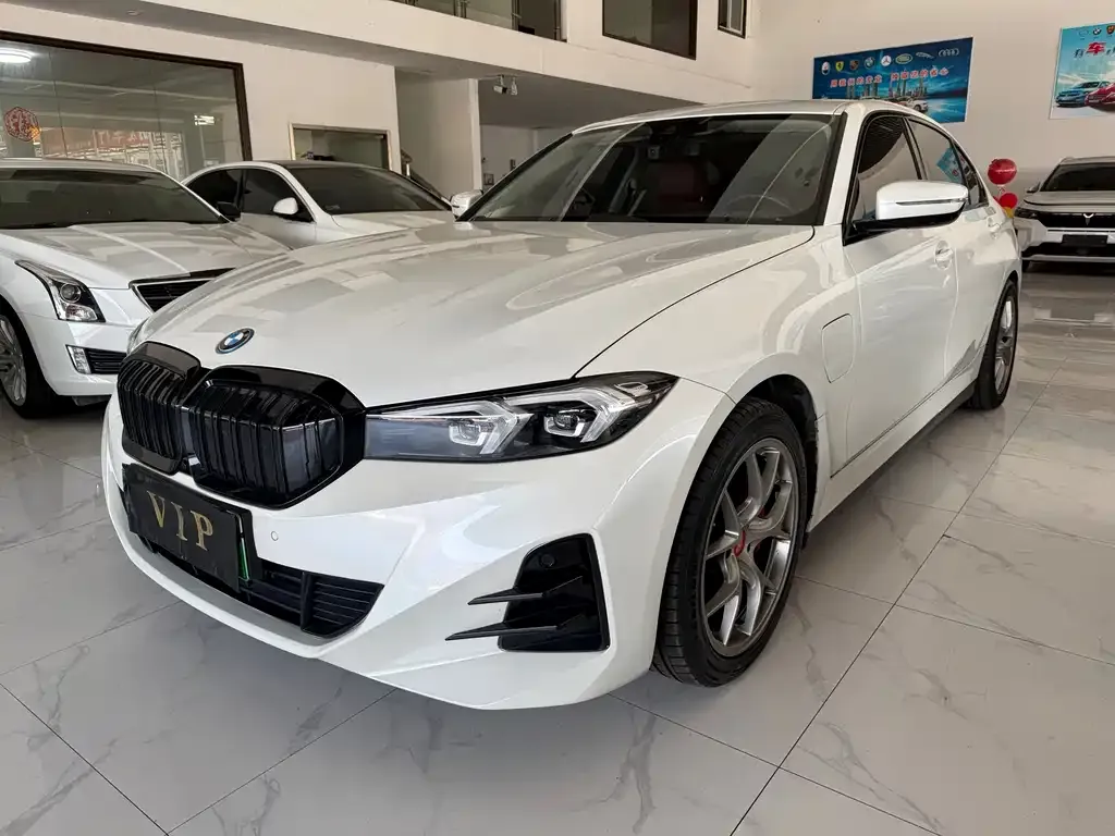 BMW i3 — фото 1