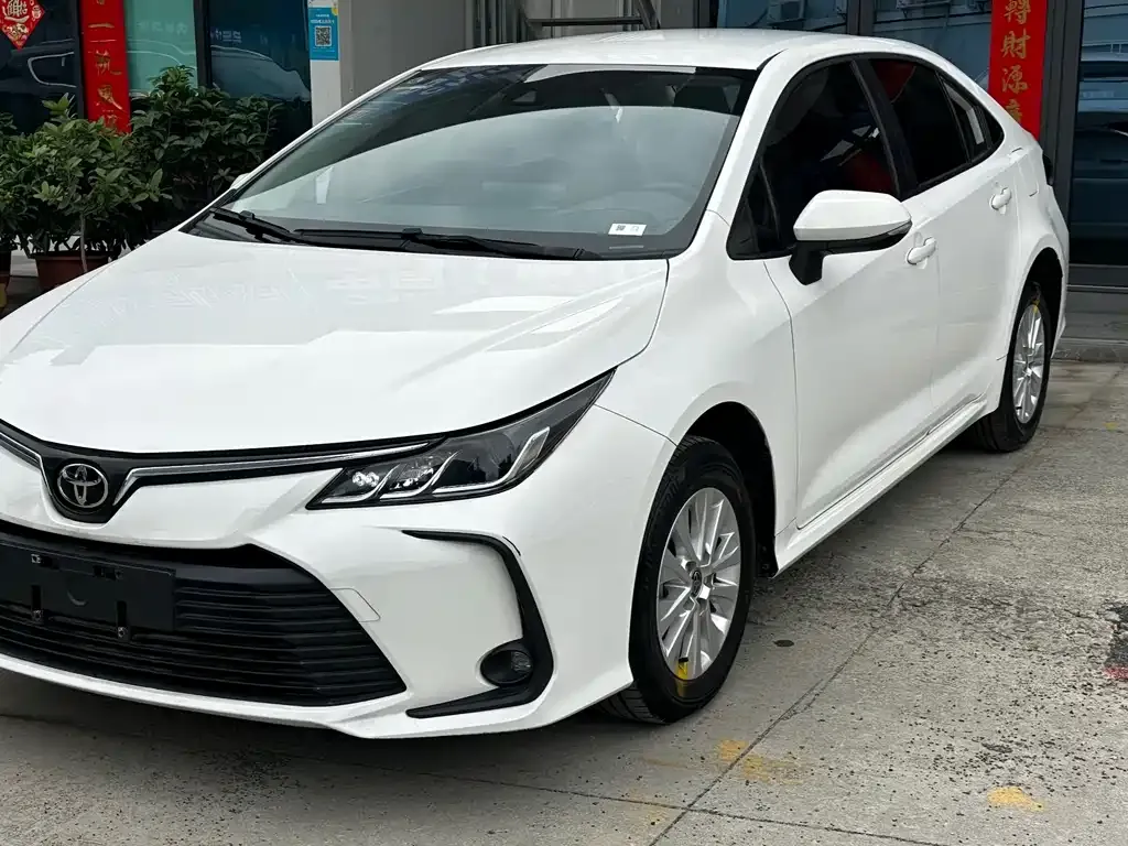 Toyota Corolla 2024 из CN, фото 5