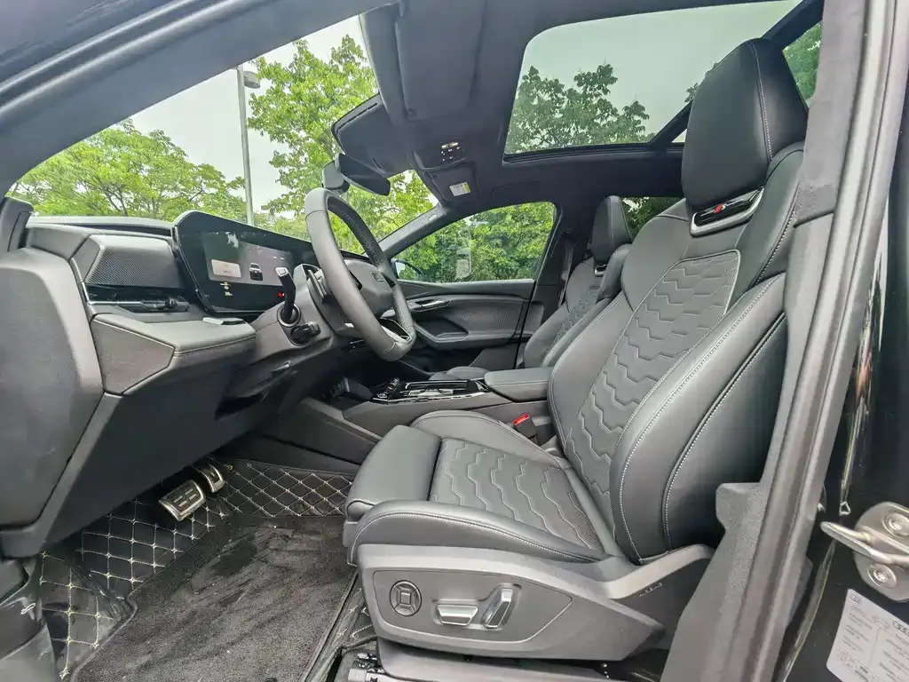 Audi Q6L e-tron 2026 из CN, фото 5