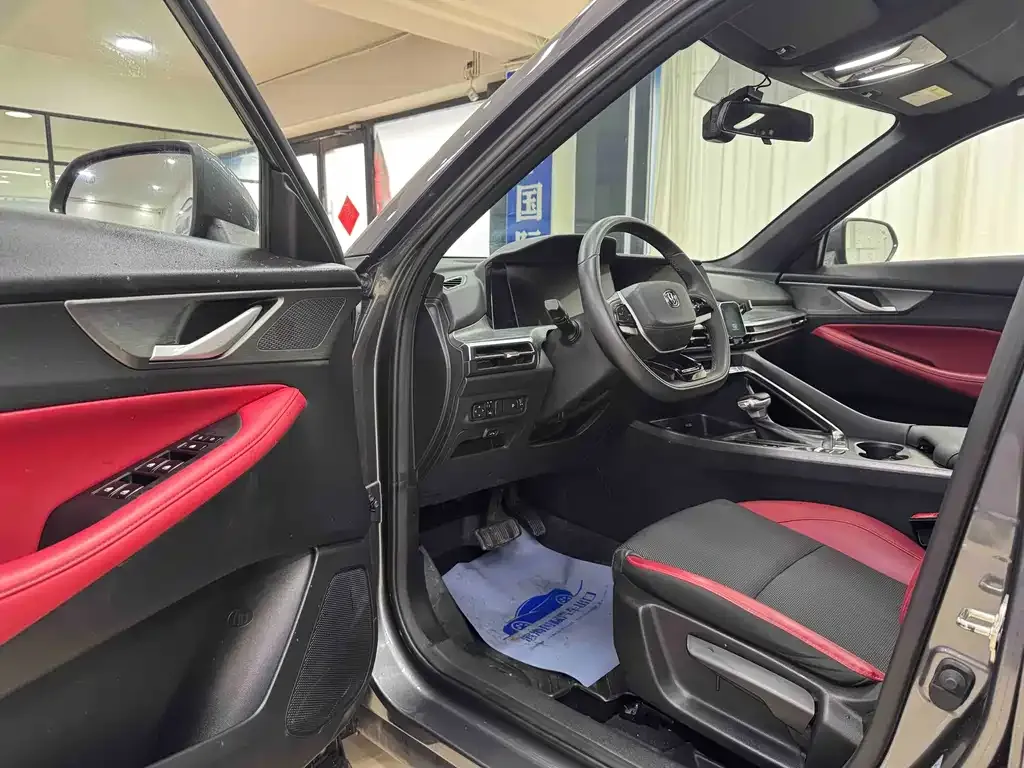 Changan CS35PLUS — фото 3