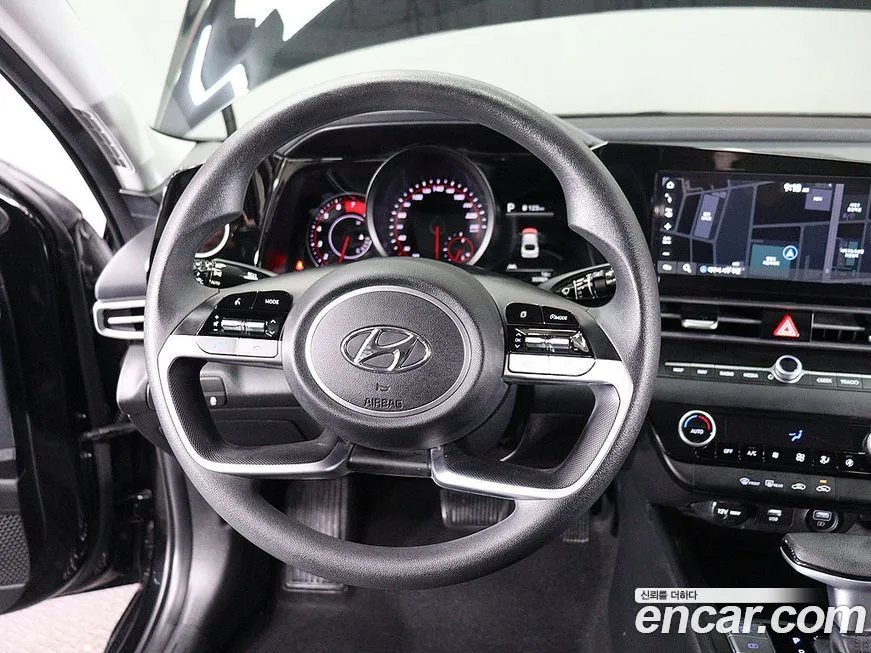 Hyundai AVANTE — фото 6