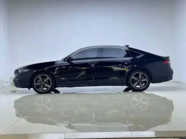 Honda Inspire — фото 6