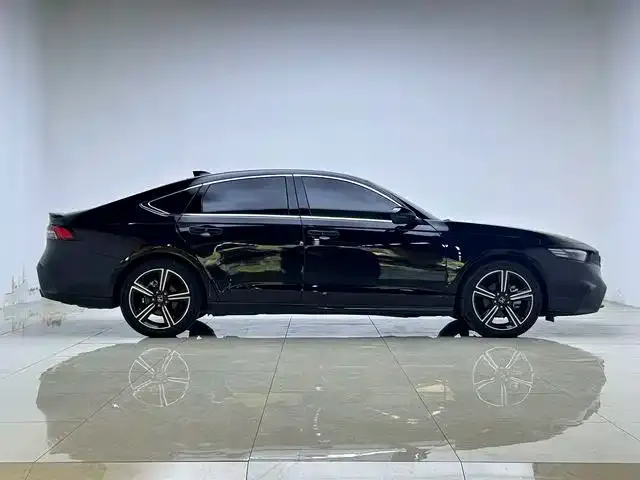 Honda Inspire — фото 10