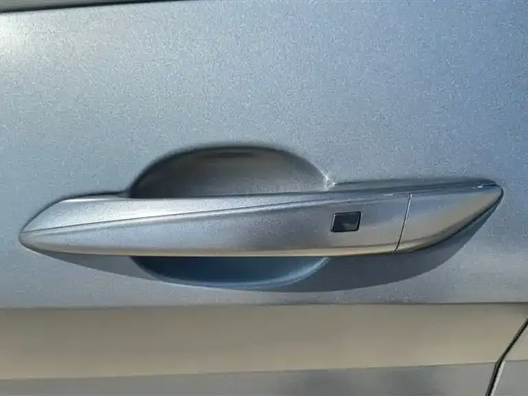Hyundai Elantra — фото 3