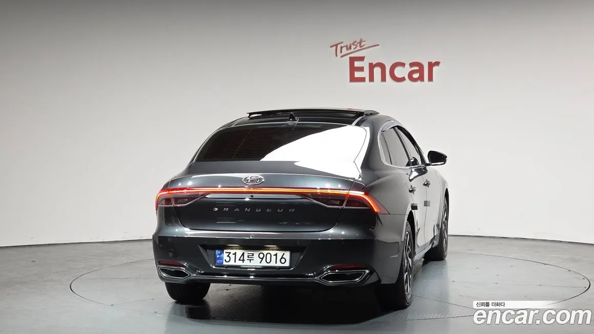 Hyundai Grandeur 2021 из KR, фото 2