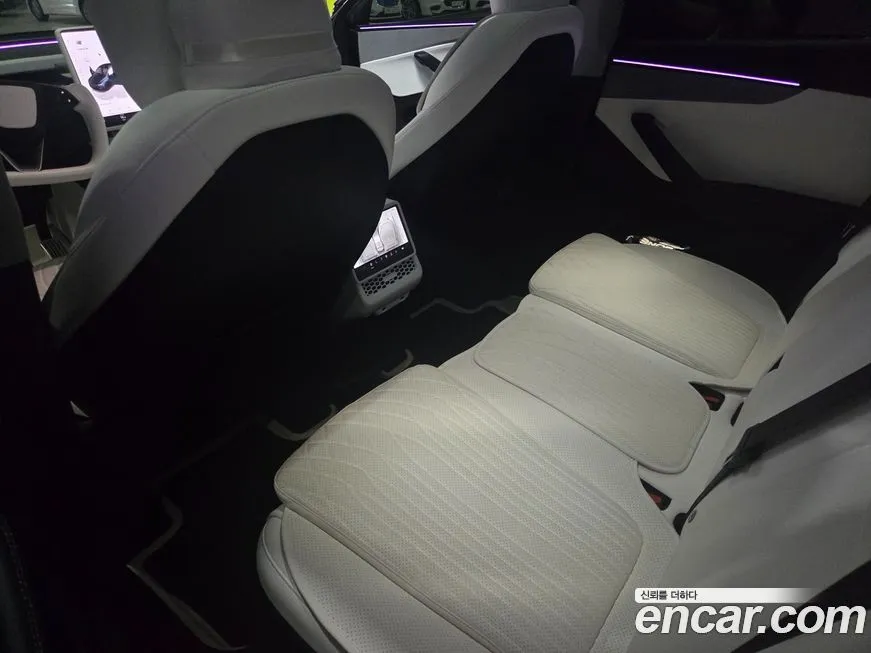 Tesla Model Y 2025 из KR, фото 2
