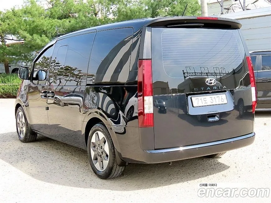 Hyundai Staria — фото 10