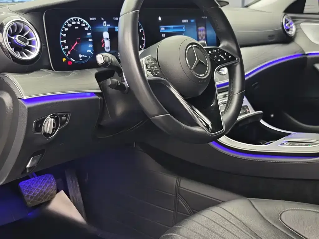 Mercedes-Benz CLS — фото 7