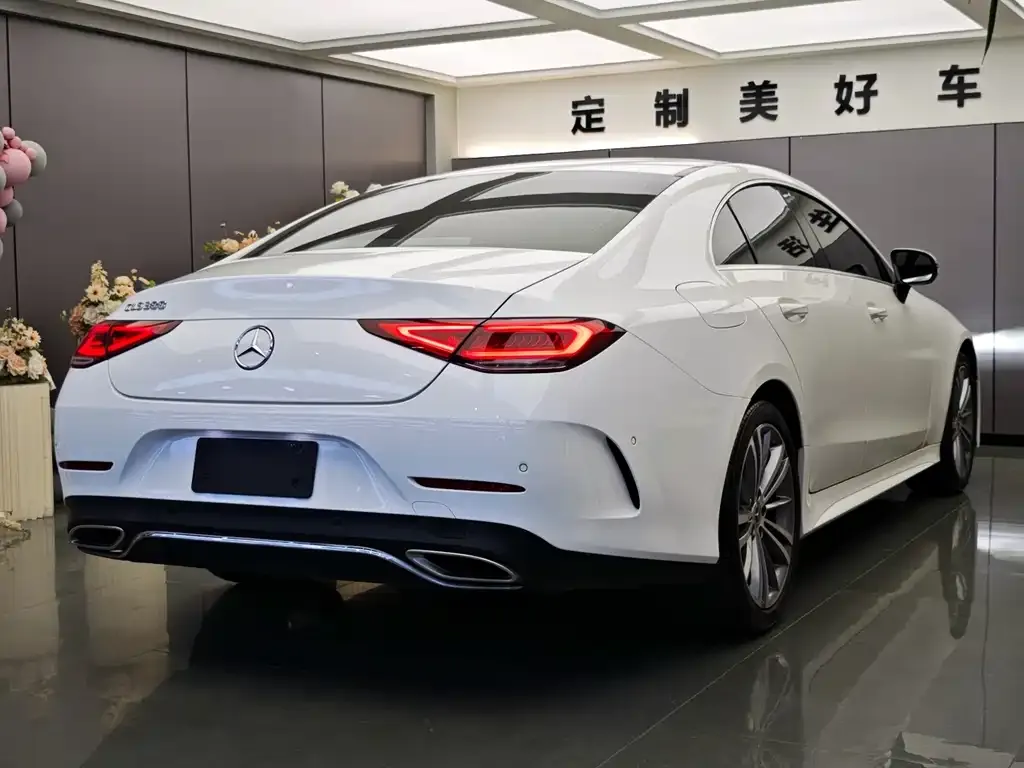 Mercedes-Benz CLS — фото 3