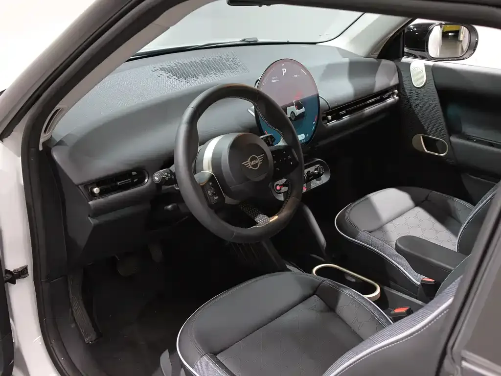 MINI Cooper EV 2024 из CN, фото 10