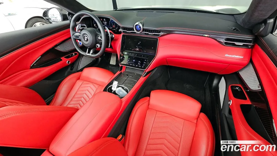 Maserati Gran Cabrio 2024 из KR, фото 6