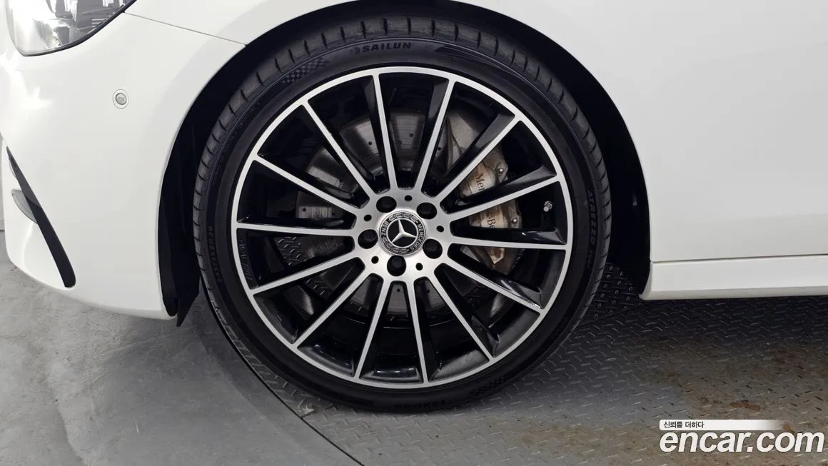 Mercedes-Benz E-Class 2023 из KR, фото 10