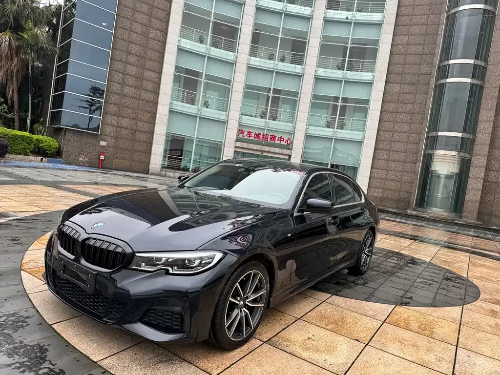 BMW 3 Series — фото 1