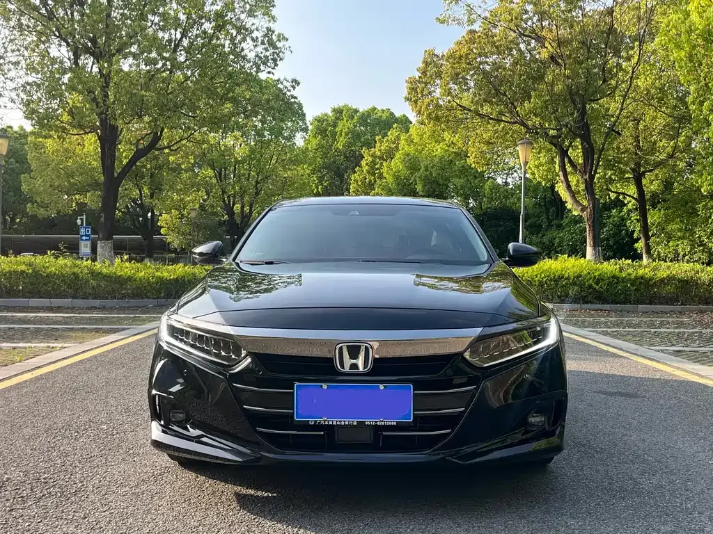 Honda Accord — фото 5