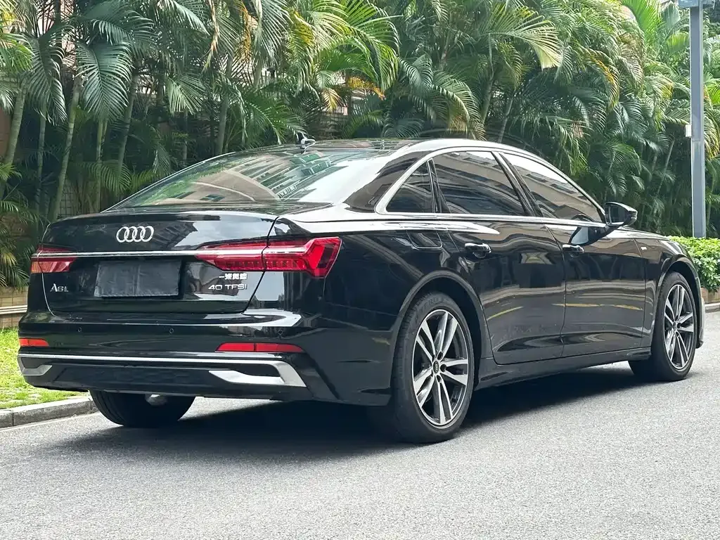 Audi A6L — фото 6