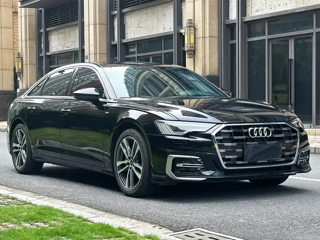 Audi A6L — фото 4
