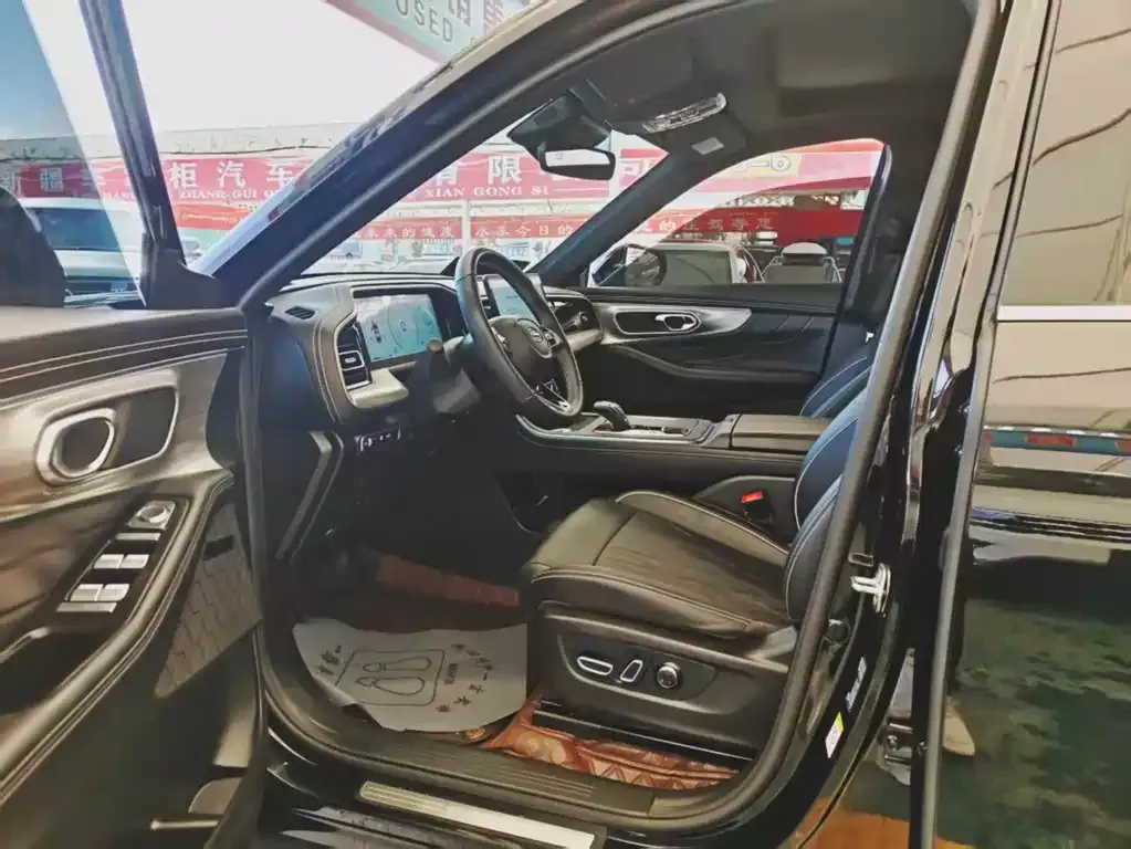 GAC Motor Trumpchi GS8 — фото 7