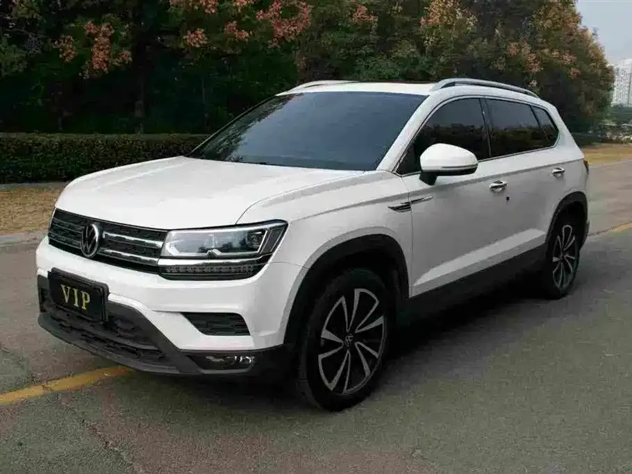 Volkswagen Tharu — фото 1